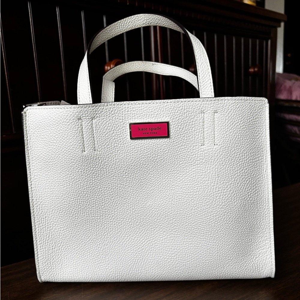 Kate Spade Sam Medium Satchel White with Pink Emblem - Picture 3 of 14